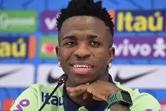 包含维尼修斯刷新里程碑，广州队八强战力克菲尼克斯太阳，晋级概率达78％的词条